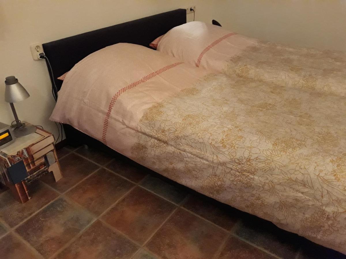Vakantiehuisje Achter Odiliapeel Kültér fotó